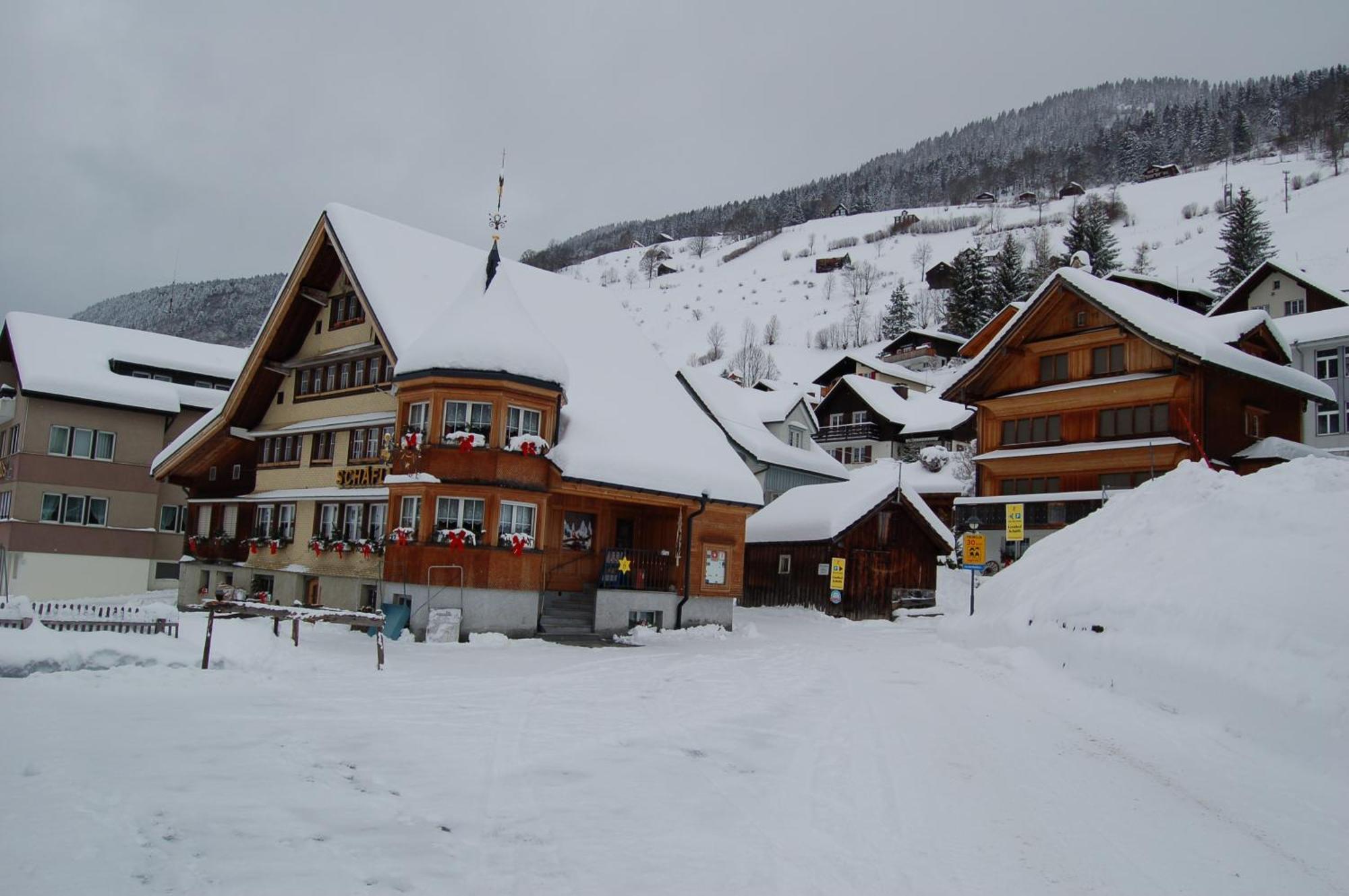 Gasthaus Schaefli Alt St. Johann Eksteriør bilde